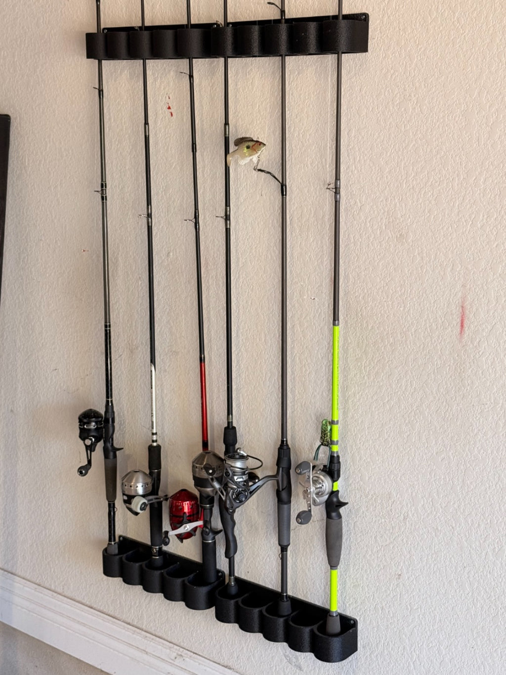 Fishing Rod & Pole Holder / Wall Mount