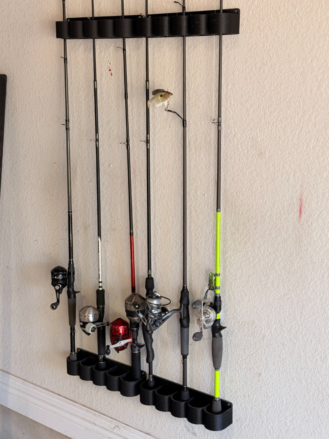 Fishing Rod & Pole Holder / Wall Mount